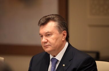 Янукович вышел из отпуска и начал кадровые чистки