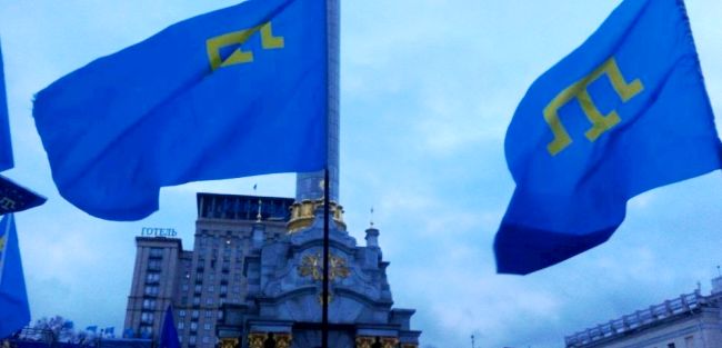 Крымские татары выезжают в Киев на #Евромайдан