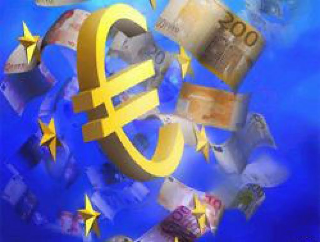 ЕС собирается проверить счета украинских олигархов