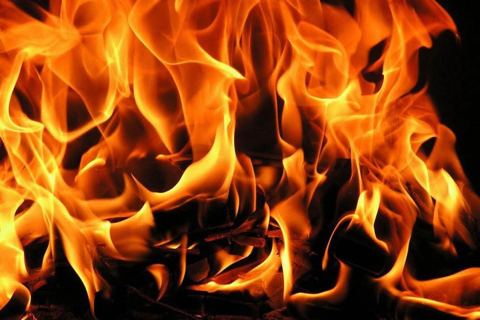 Во Львовской области сожгли ресторан депутата от Свободы