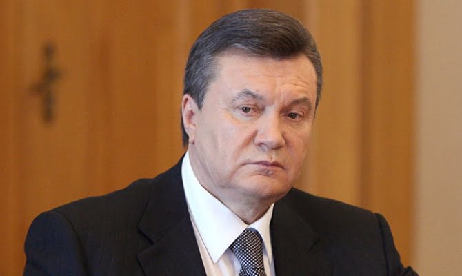 Янукович прилетел в Ростов-на-Дону, где даст пресс-конференцию