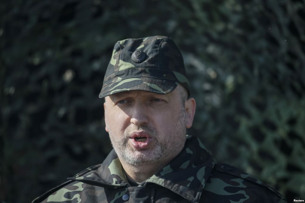 Турчинов подписал закон об оккупированных территориях Украины