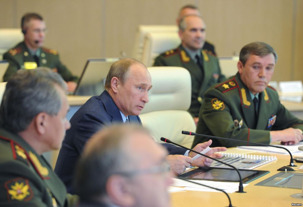 Путин приказал провести внезапную проверку войск ЦВО