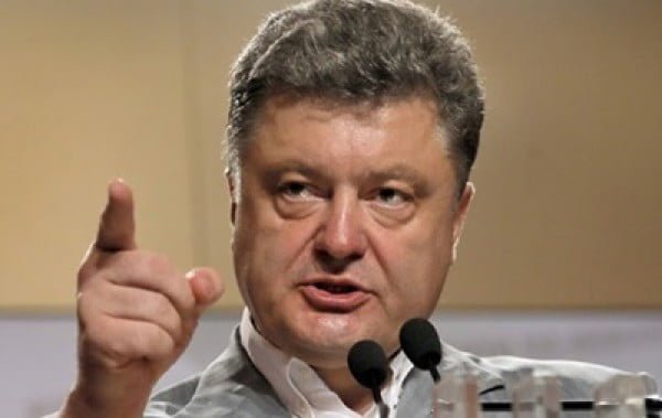 Президент пообещал жесткую реакцию на похищение Россией пилота Надежды Савченко