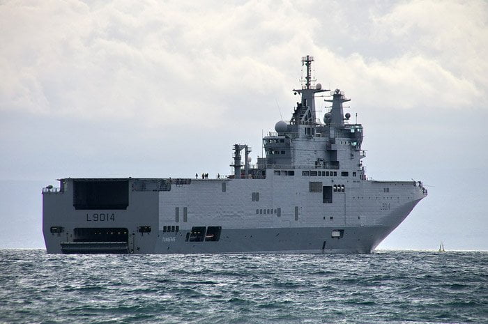 Министр ВМС США призвал НАТО перекупить "Мистрали"