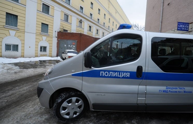 Полиция ищет мужчину, угрожавшего взорвать гостиницу в центре Москвы