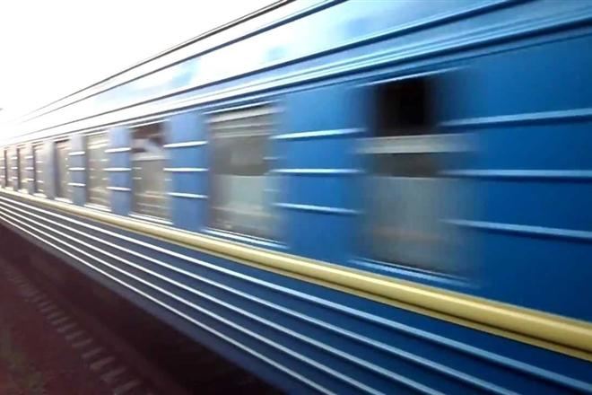 «Укрзализныця» не намерена отменять поезда в Россию