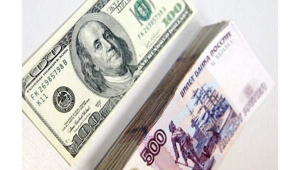 Война двух держав или рубль против доллара