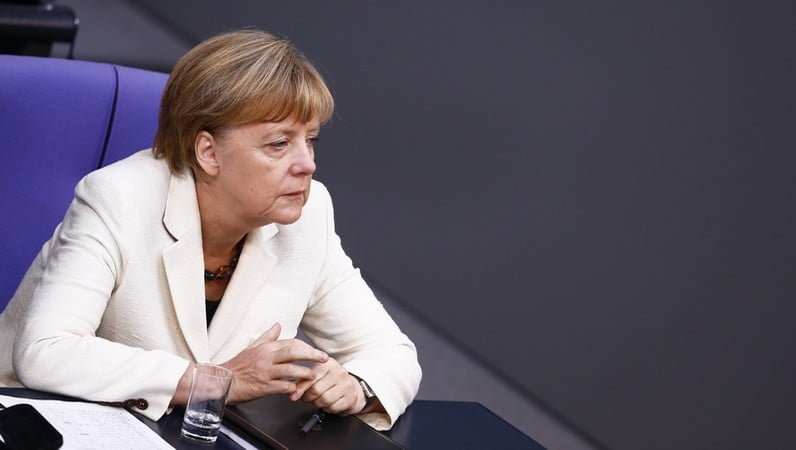 Меркель не исключила введения новых санкций против России
