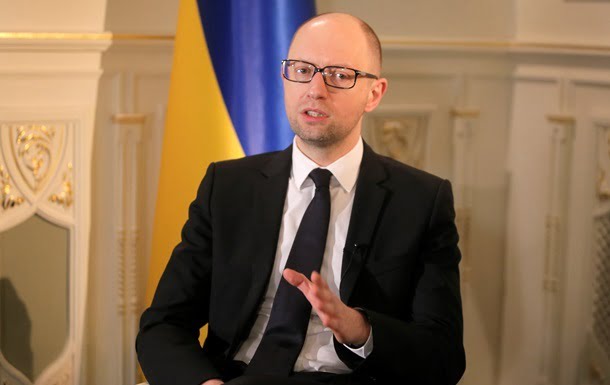 Яценюк обещает, что украинцы уже в следующем году ощутят результаты реформ