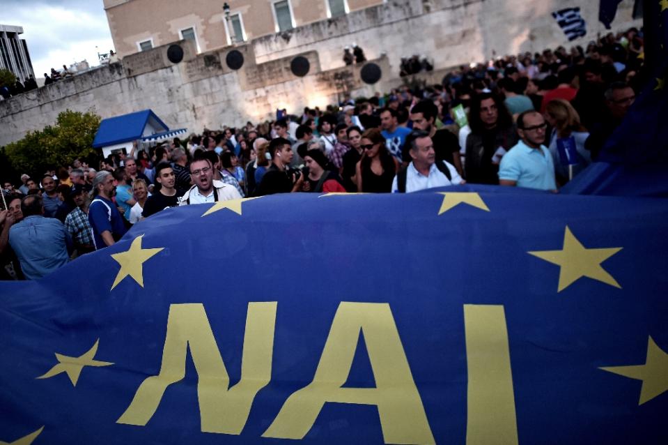 Подсчет бюллетеней в Греции завершен