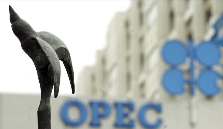 Усилия ОПЕК по балансировке рынка нефти могут не увенчаться успехом