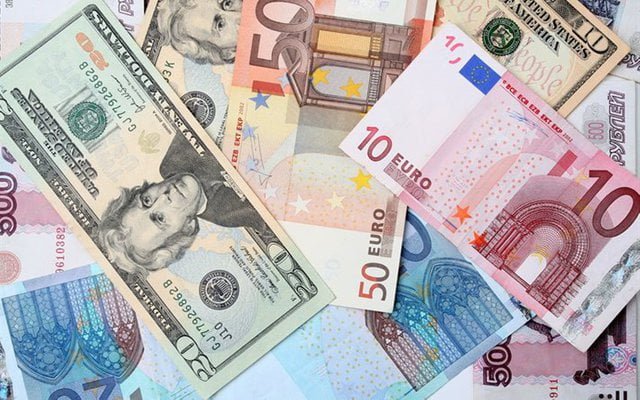 Минфин увеличит закупки валюты на внутреннем рынке