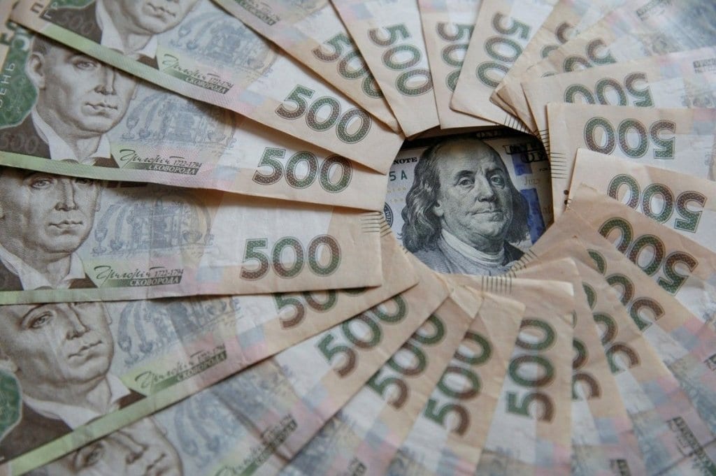 Курс доллара в Украине побил мировой рекорд. Новости Днепра