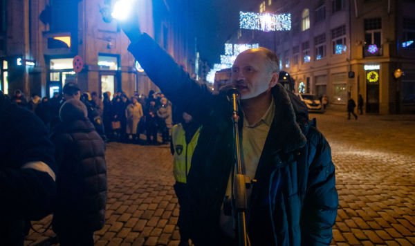 Мирослав Митрофанов на акции протеста "Марш света против тьмы", 5 декабря 2019