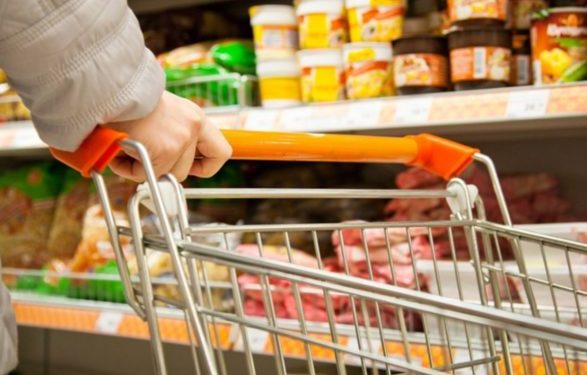 Шмыгаль заявил о повышении цен на социальные продукты питания - today.ua