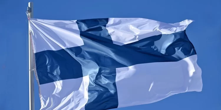 Премьер-министр Финляндии Марин заявила, что страна определится с заявкой в НАТО в ближайшие недели
