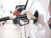 Государство снова хочет регулировать цены на топливо
